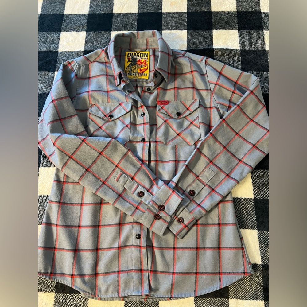 Women’s Dixxon Flannel. “Smoke Eater” medium
